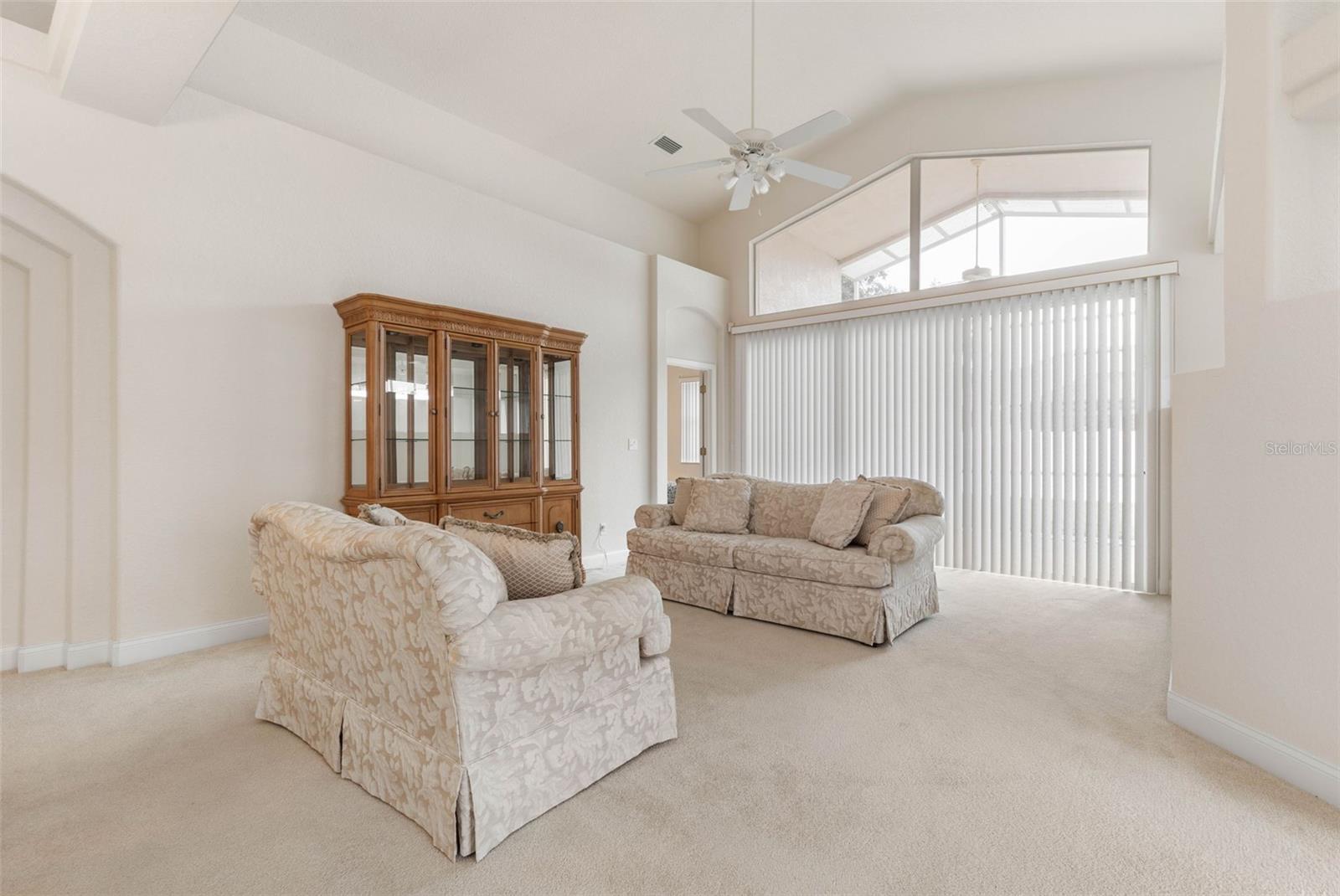 Image 5 of 49 For 24 Essex Lane