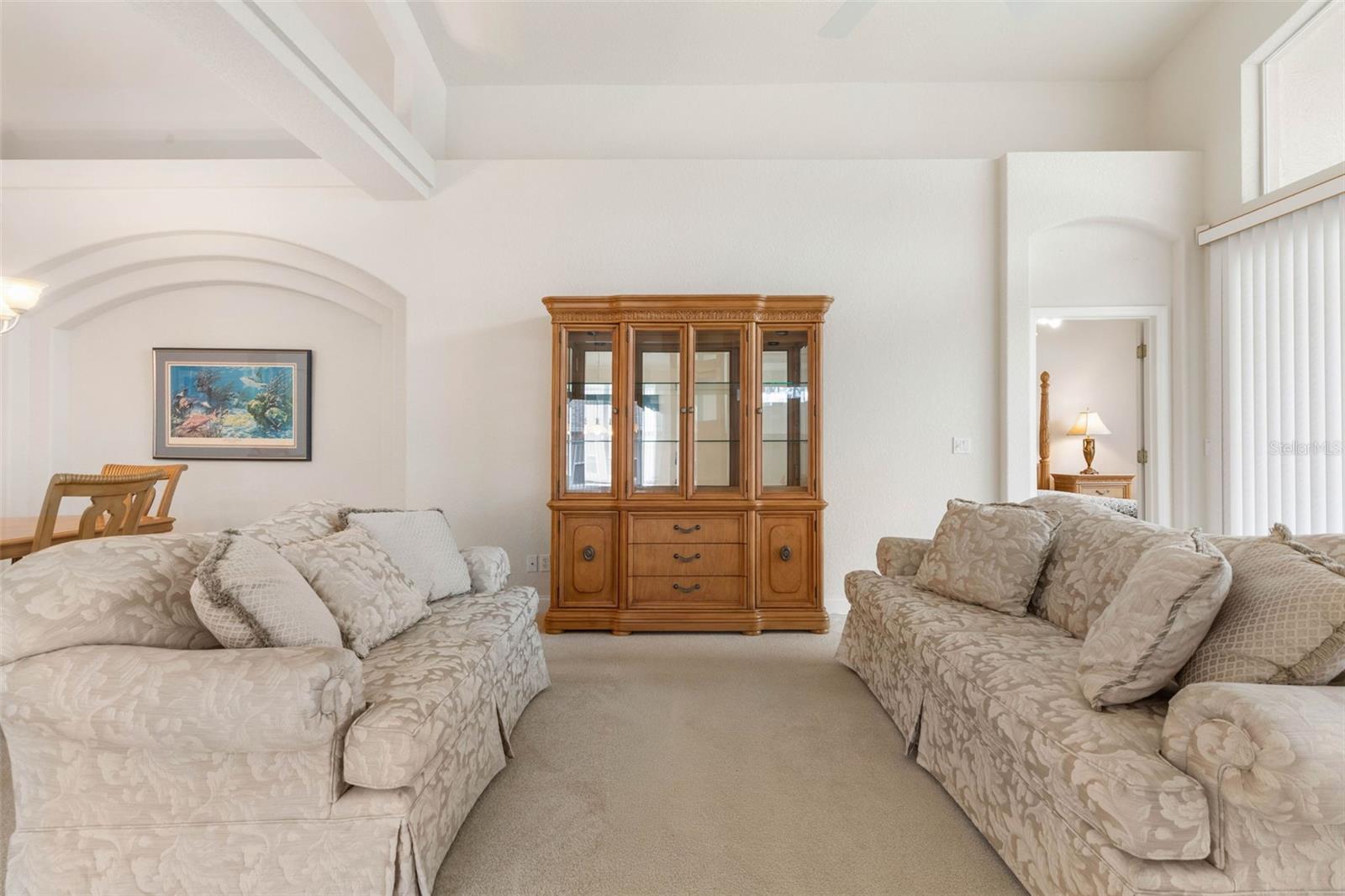 Image 6 of 49 For 24 Essex Lane