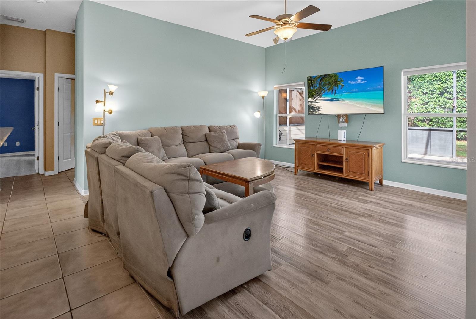 Image 12 of 50 For 18 Lewiston Court