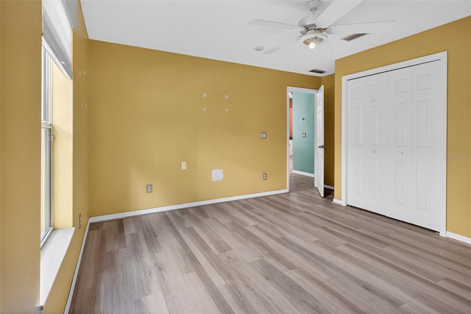 Image 31 of 50 For 18 Lewiston Court