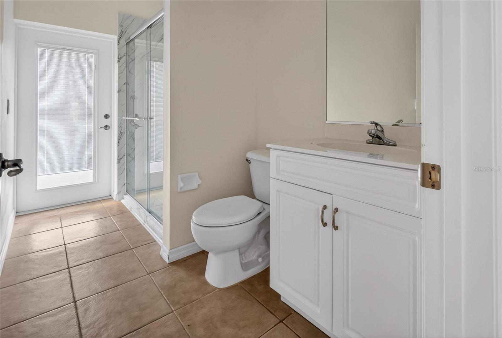 Image 37 of 50 For 18 Lewiston Court