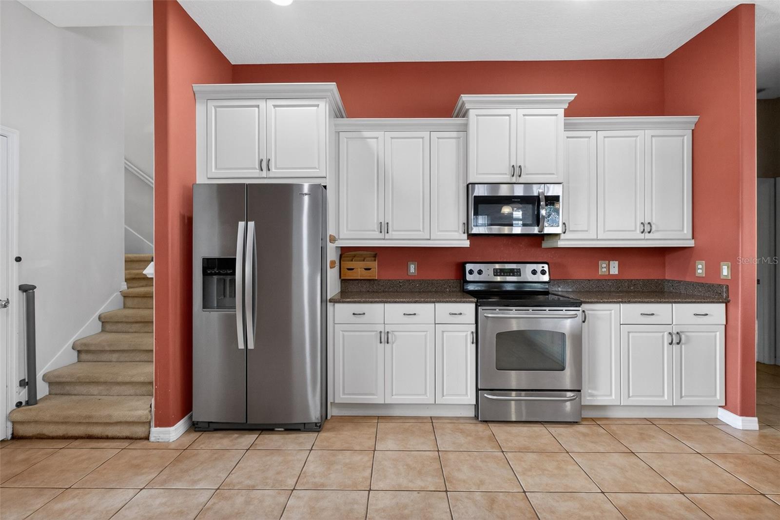 Image 8 of 50 For 18 Lewiston Court