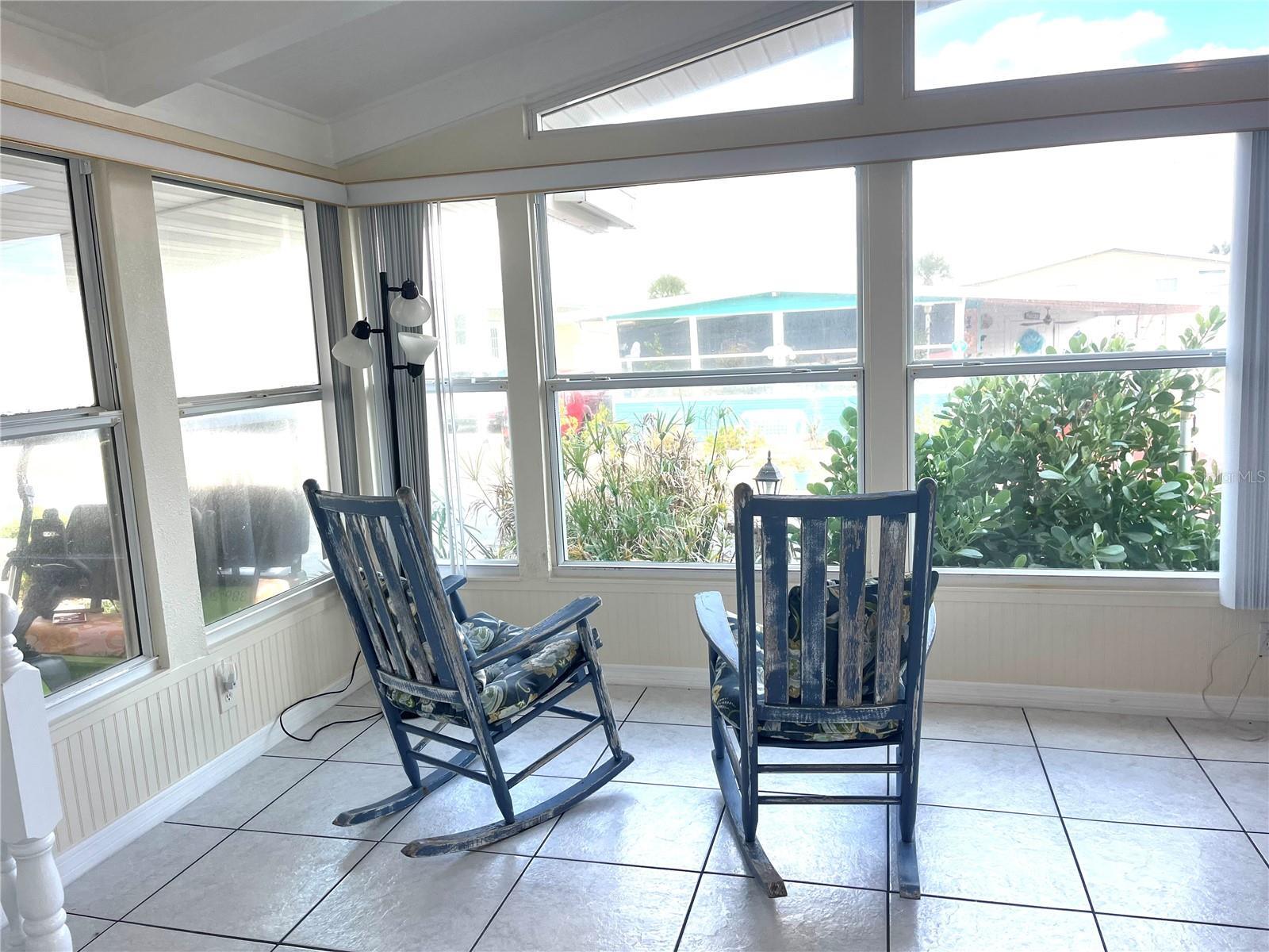 Image 9 of 55 For 203 Monitor Drive