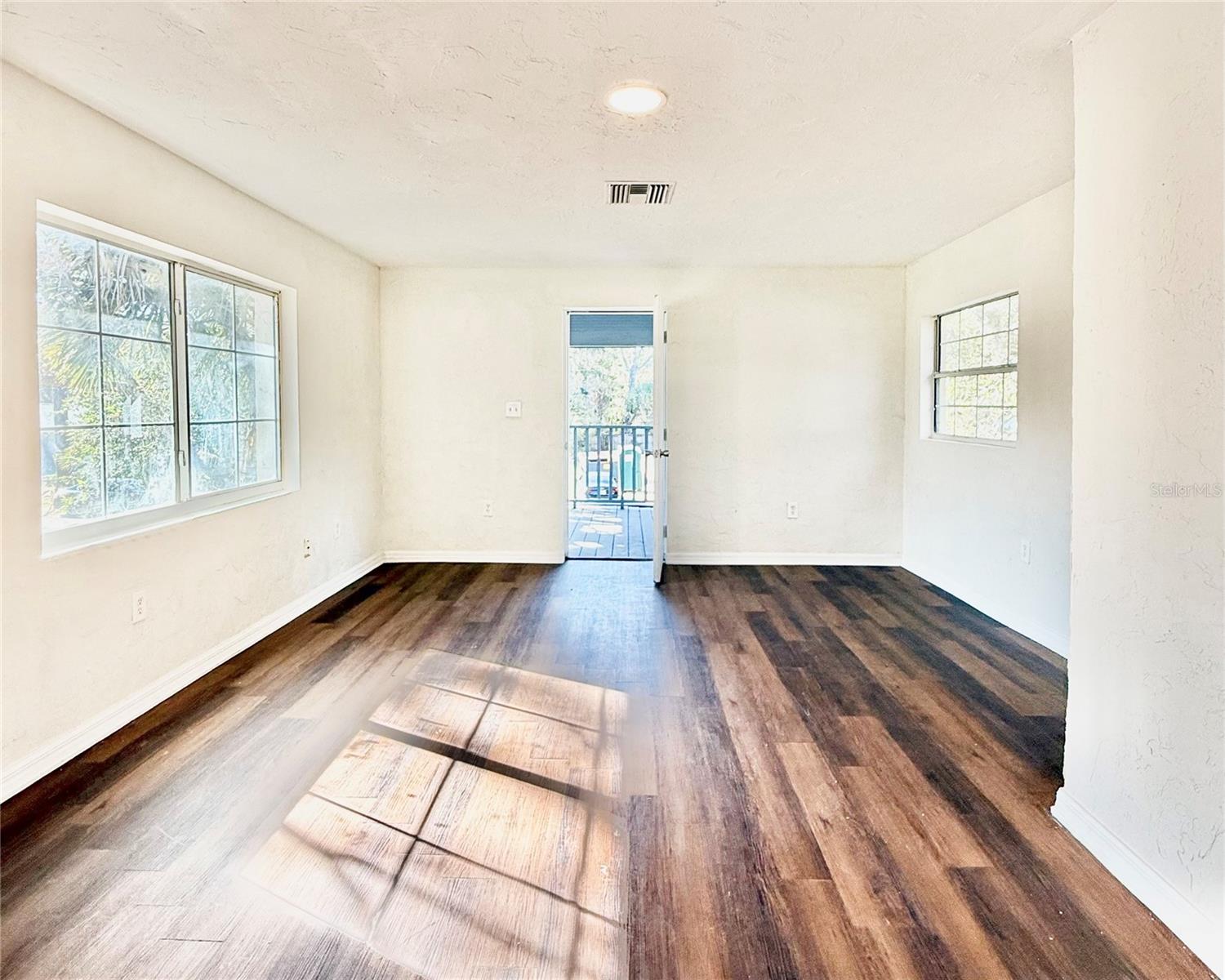 Image 31 of 41 For 821 22nd Terrace