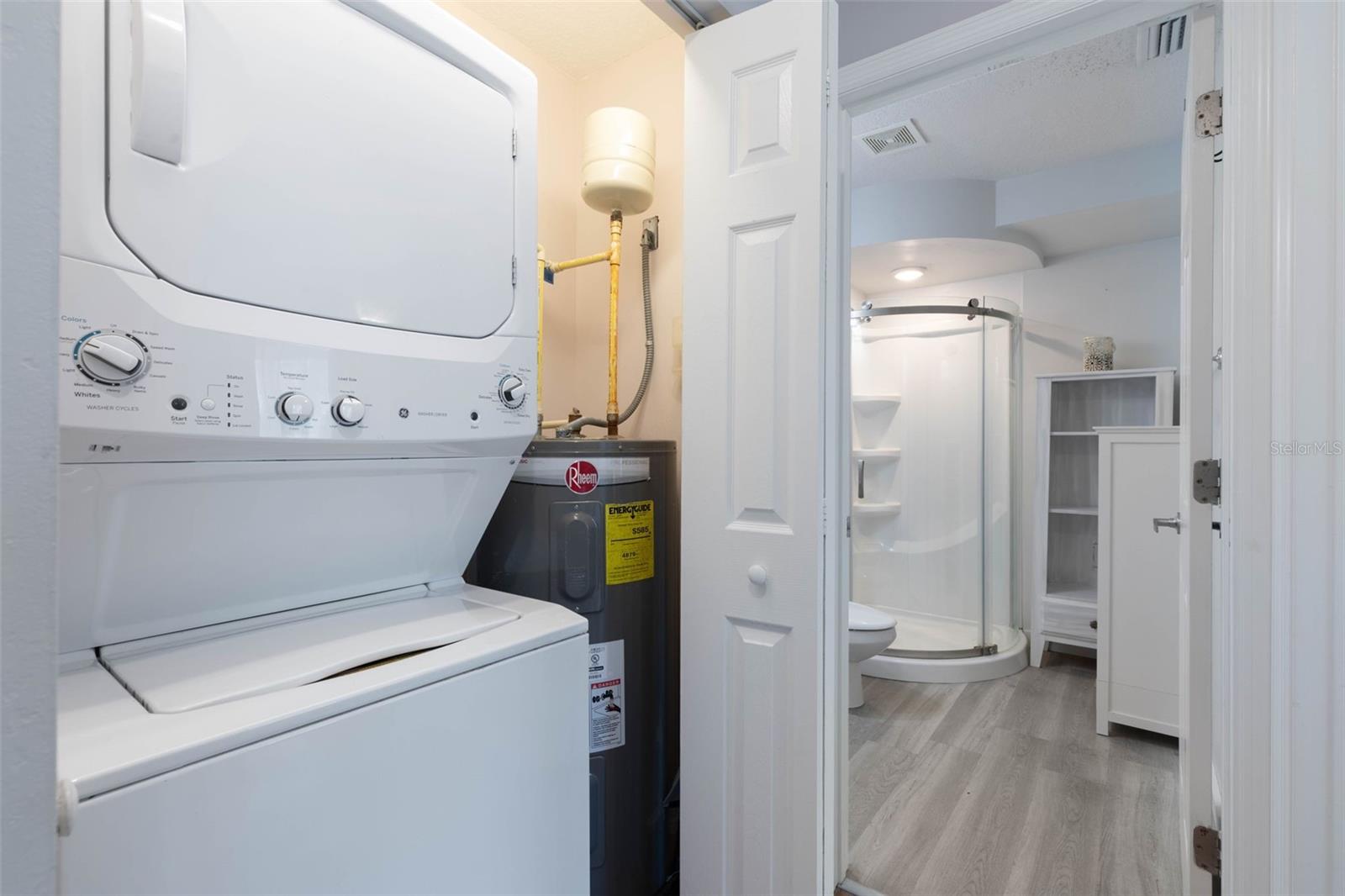 Image 23 of 40 For 601 Central Avenue A