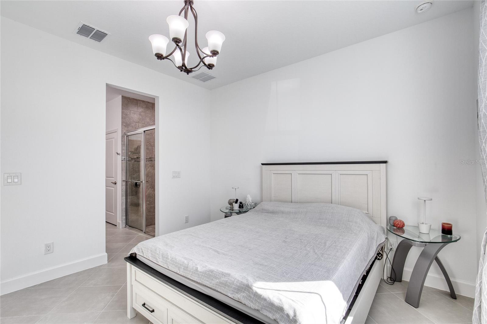 Image 23 of 71 For 198 Gypsy Palace Lane