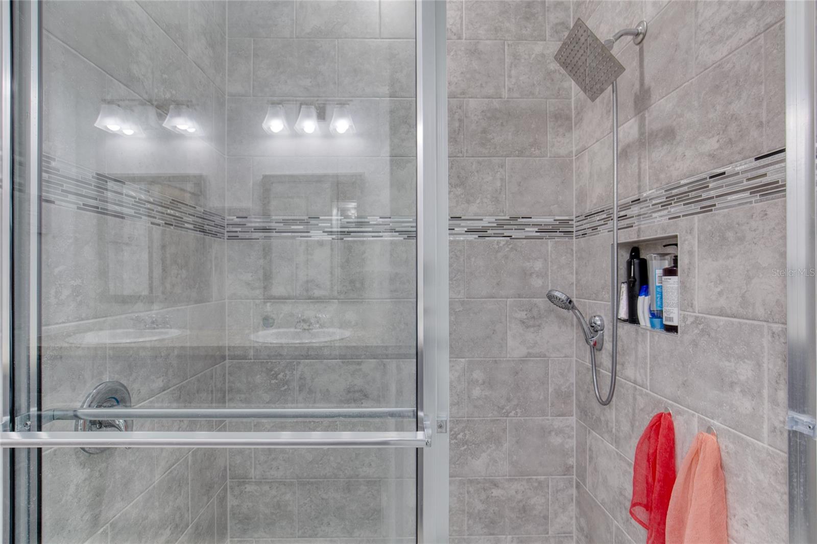 Image 26 of 71 For 198 Gypsy Palace Lane