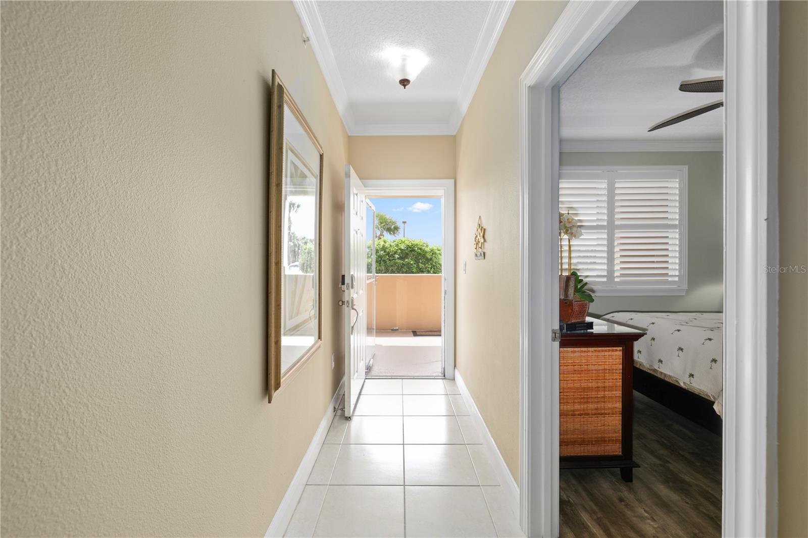 Image 11 of 58 For 60 Surfview Drive 105