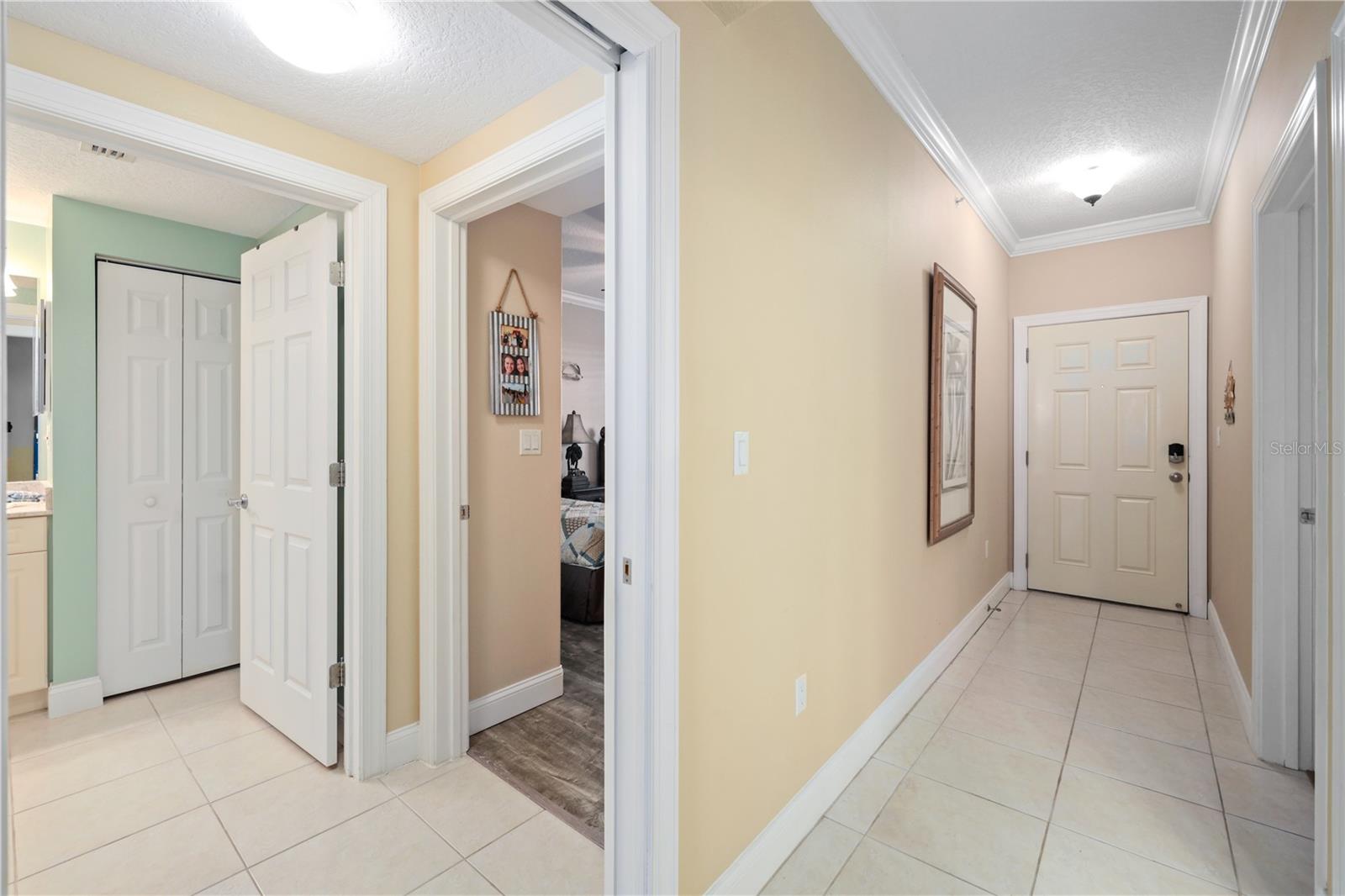 Image 14 of 58 For 60 Surfview Drive 105