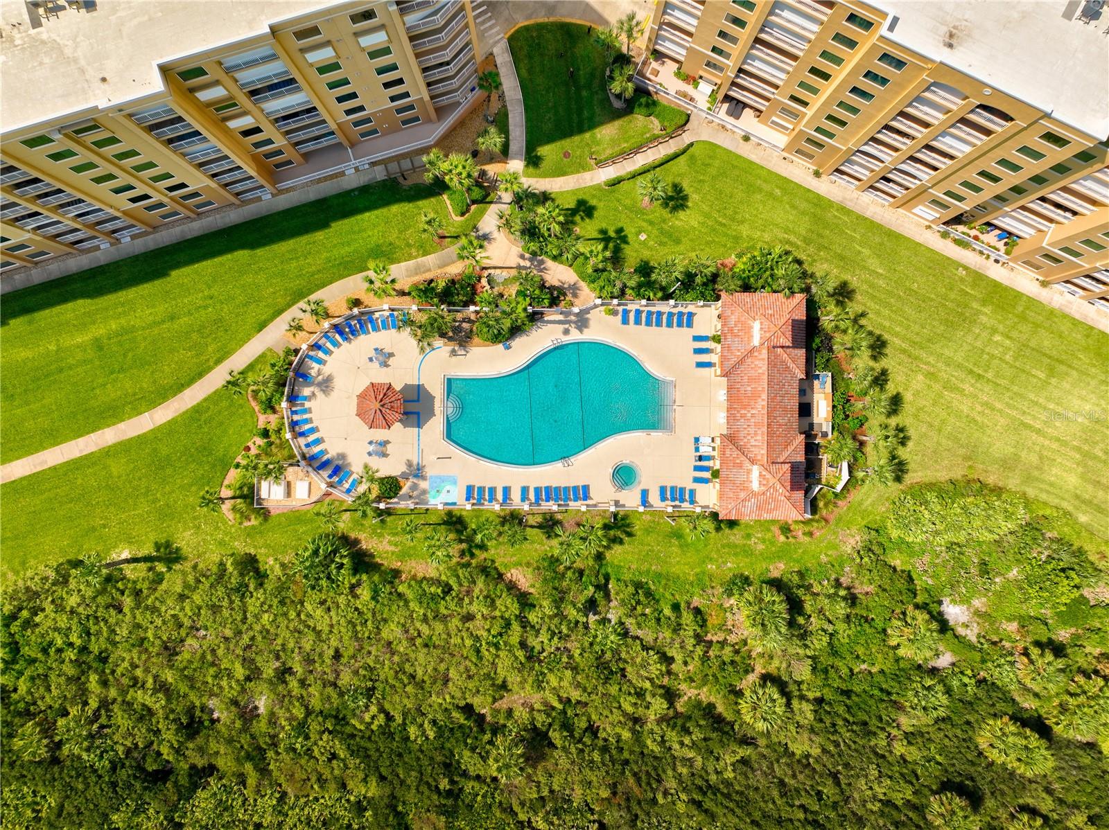 Image 44 of 58 For 60 Surfview Drive 105