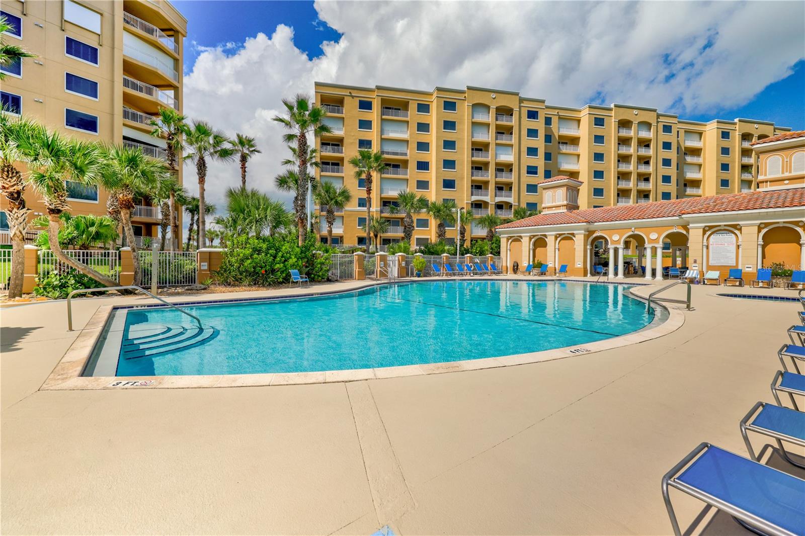 Image 46 of 58 For 60 Surfview Drive 105