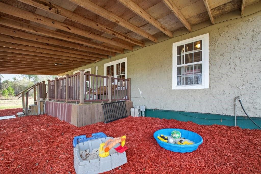 Image 12 of 69 For 16815 95th Avenue