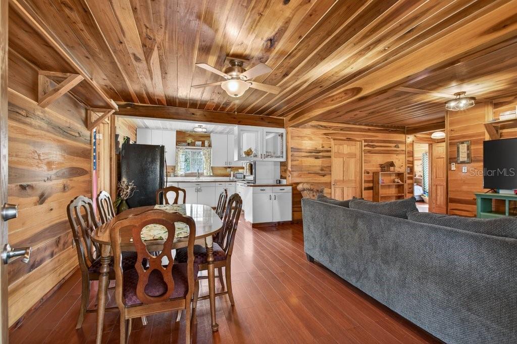 Image 16 of 69 For 16815 95th Avenue