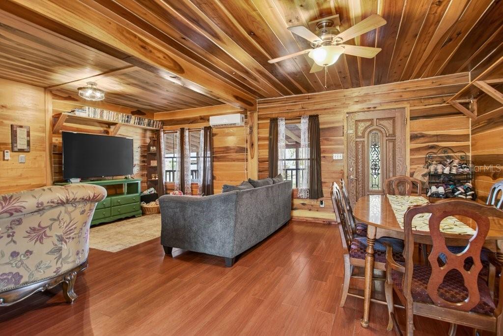 Image 25 of 69 For 16815 95th Avenue