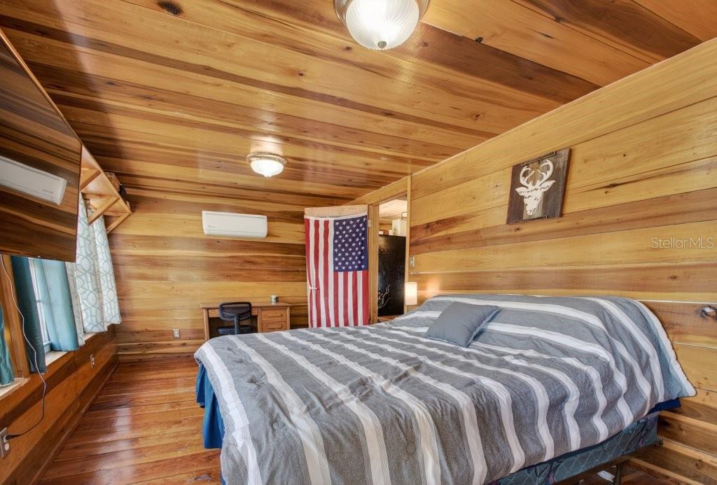 Image 36 of 69 For 16815 95th Avenue