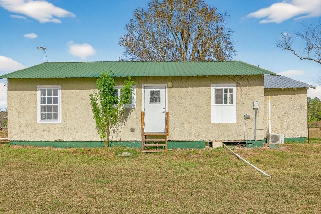 Image 41 of 69 For 16815 95th Avenue