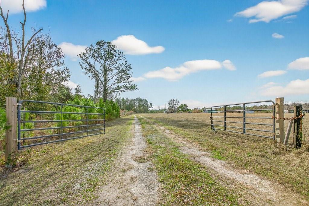 Image 7 of 69 For 16815 95th Avenue