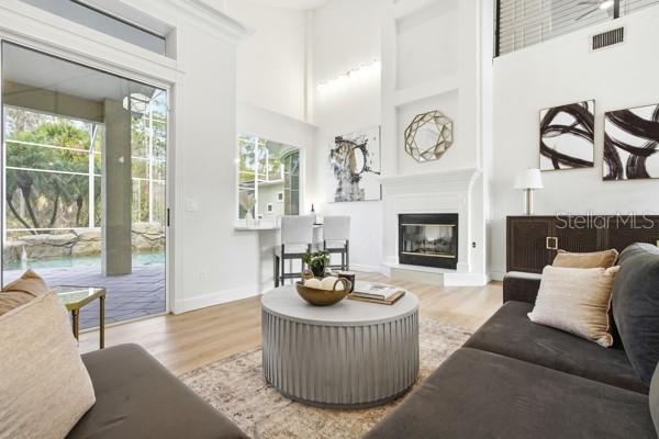 Image 11 of 70 For 18 Foxfords Chase