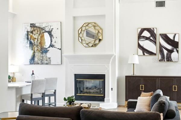 Image 14 of 70 For 18 Foxfords Chase