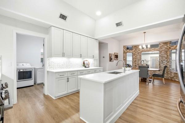 Image 19 of 70 For 18 Foxfords Chase