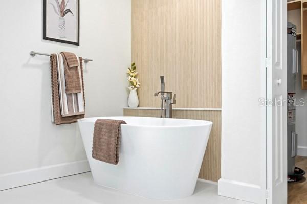 Image 32 of 70 For 18 Foxfords Chase