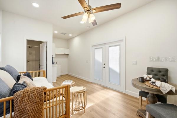 Image 49 of 70 For 18 Foxfords Chase