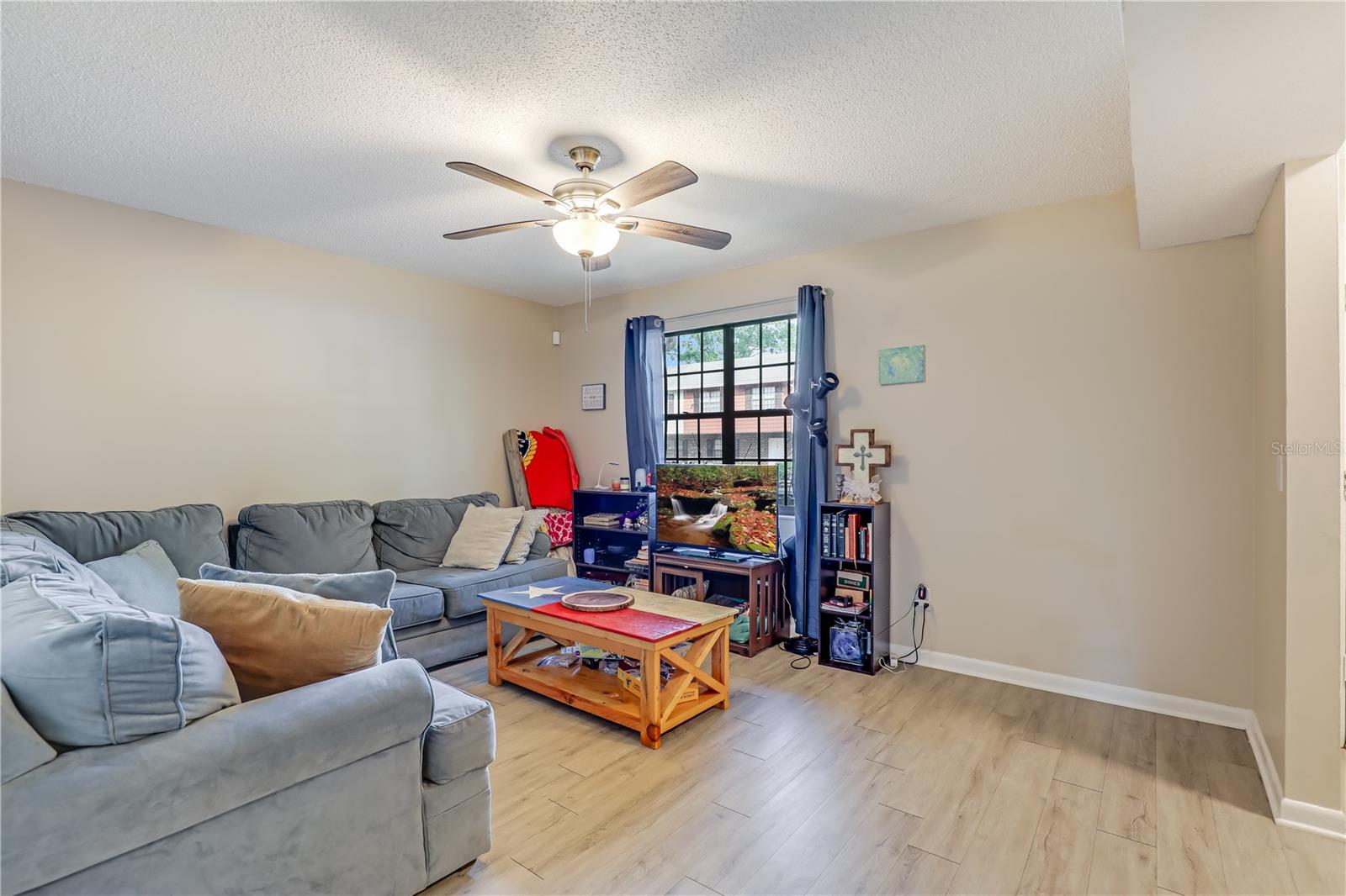 Image 5 of 28 For 503 Kettering Way