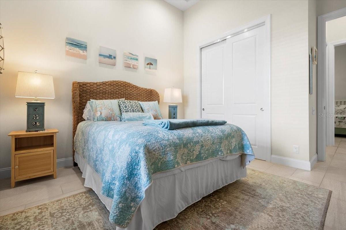 Listing photo id 20 for 16 Spinaker Circle