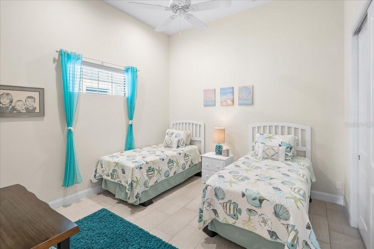 Listing photo id 22 for 16 Spinaker Circle