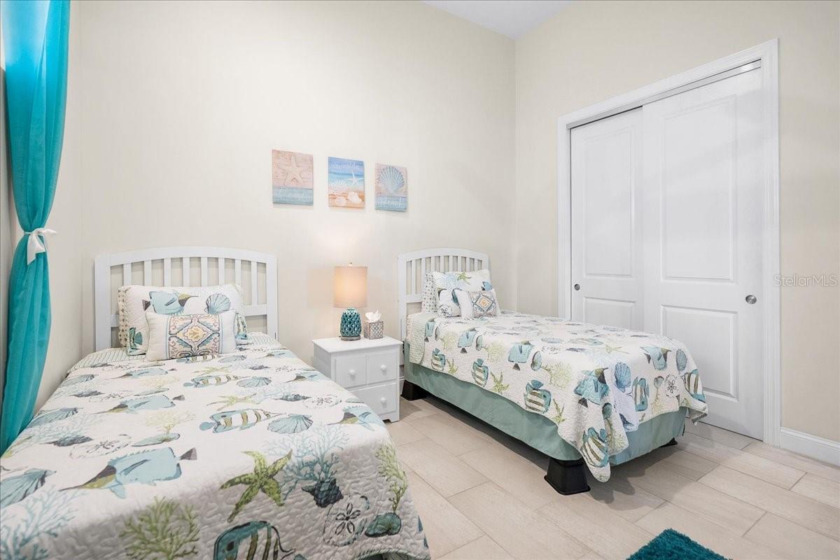 Listing photo id 23 for 16 Spinaker Circle