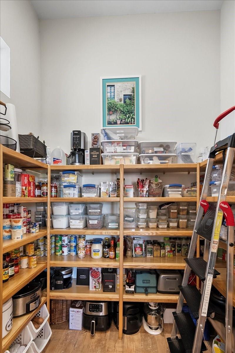 Listing photo id 32 for 16 Spinaker Circle