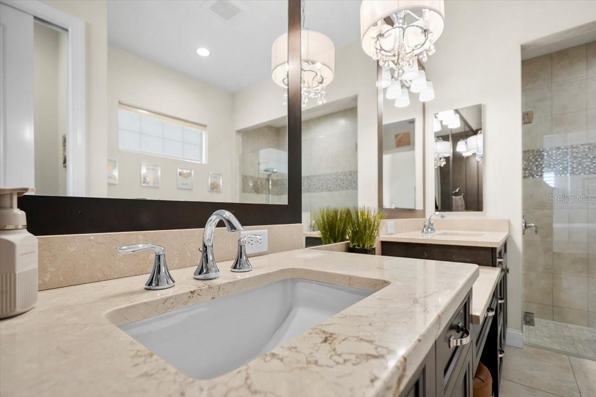 Listing photo id 39 for 16 Spinaker Circle