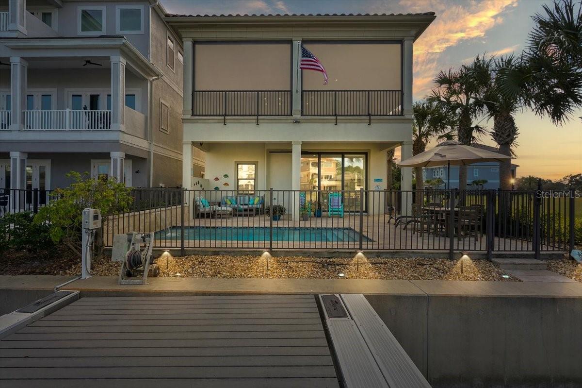 Listing photo id 3 for 16 Spinaker Circle