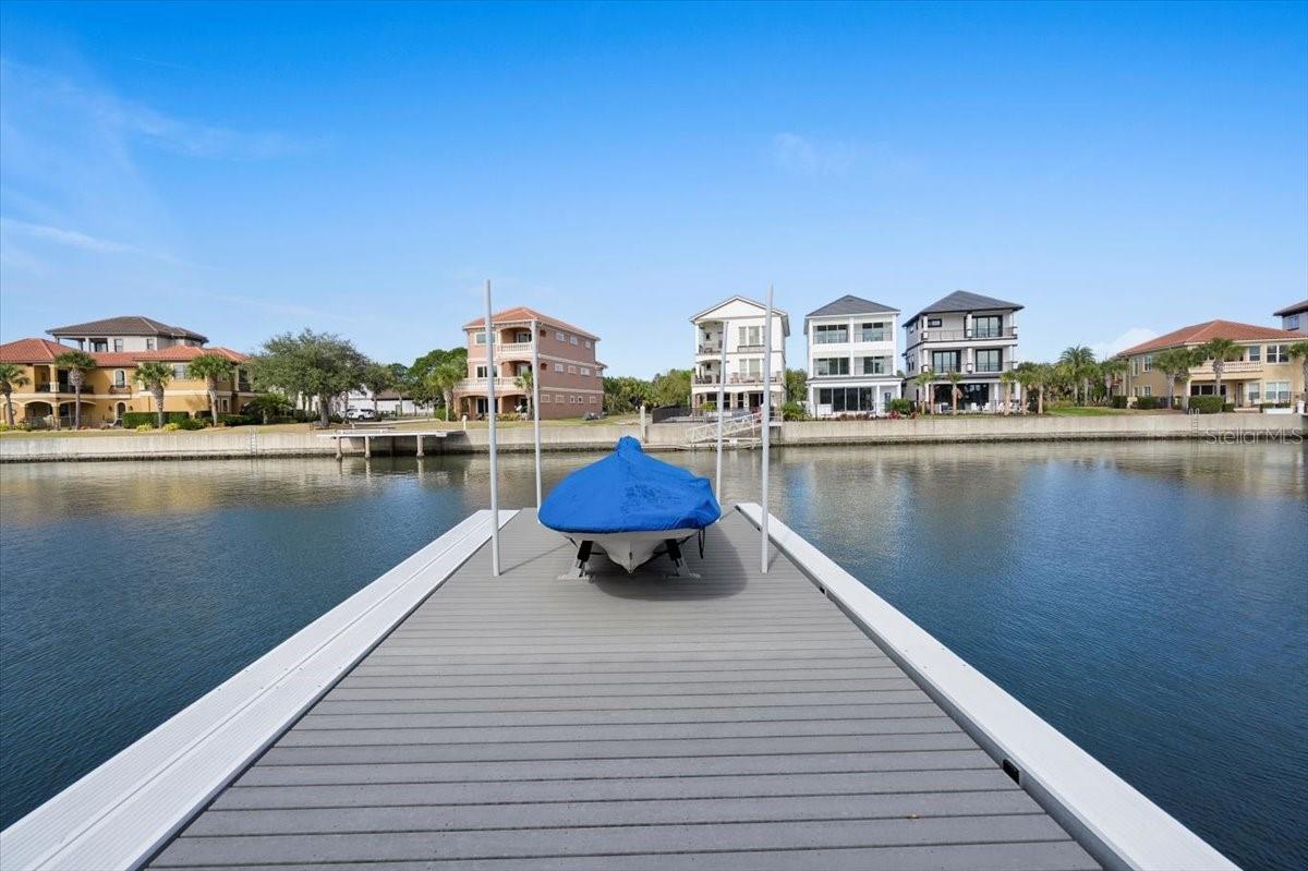 Listing photo id 65 for 16 Spinaker Circle