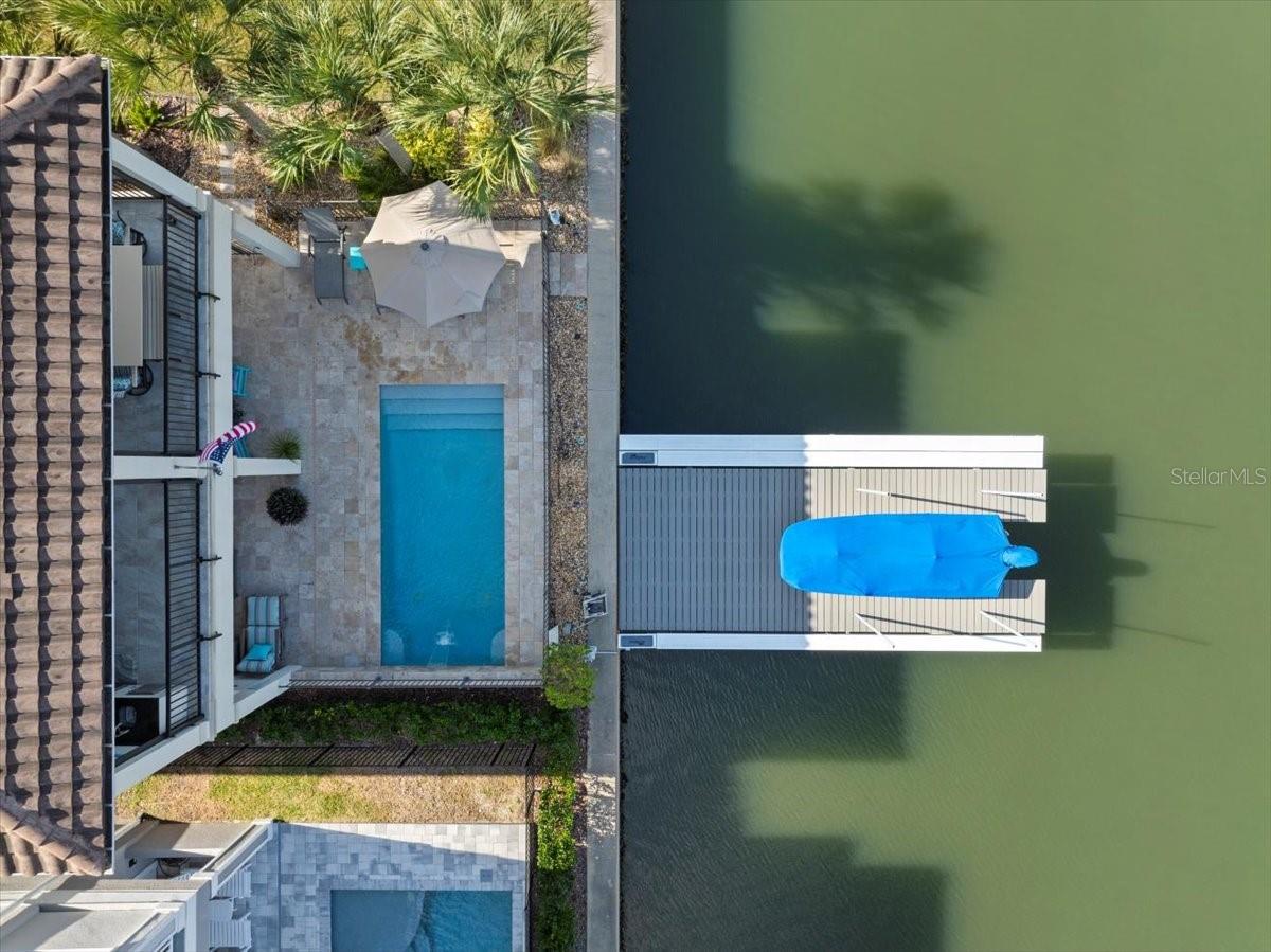 Listing photo id 66 for 16 Spinaker Circle