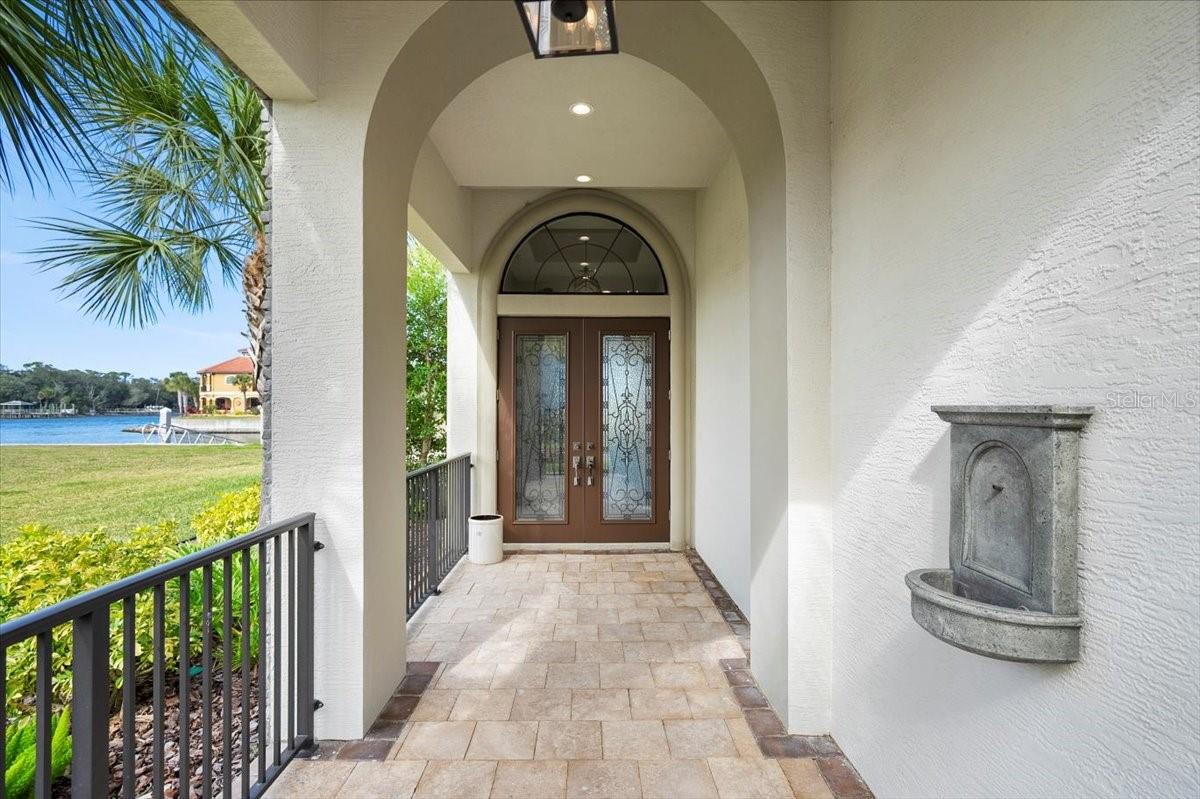 Listing photo id 6 for 16 Spinaker Circle