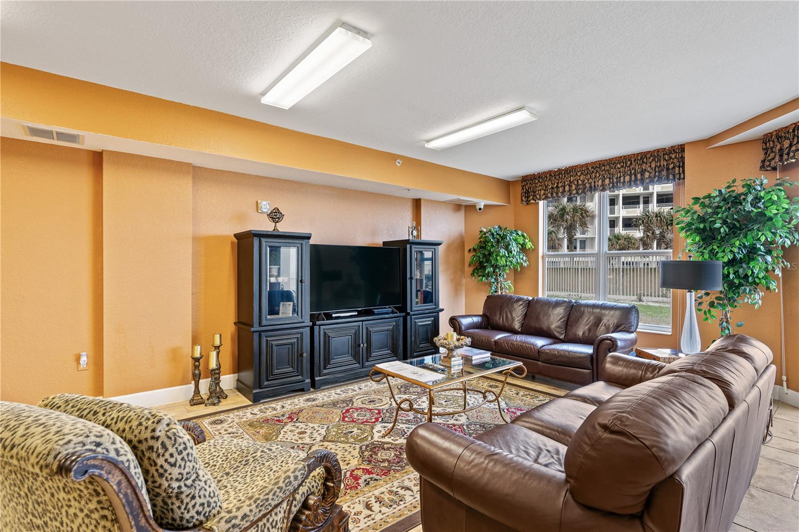 Image 44 of 56 For 2403 Atlantic Avenue 309