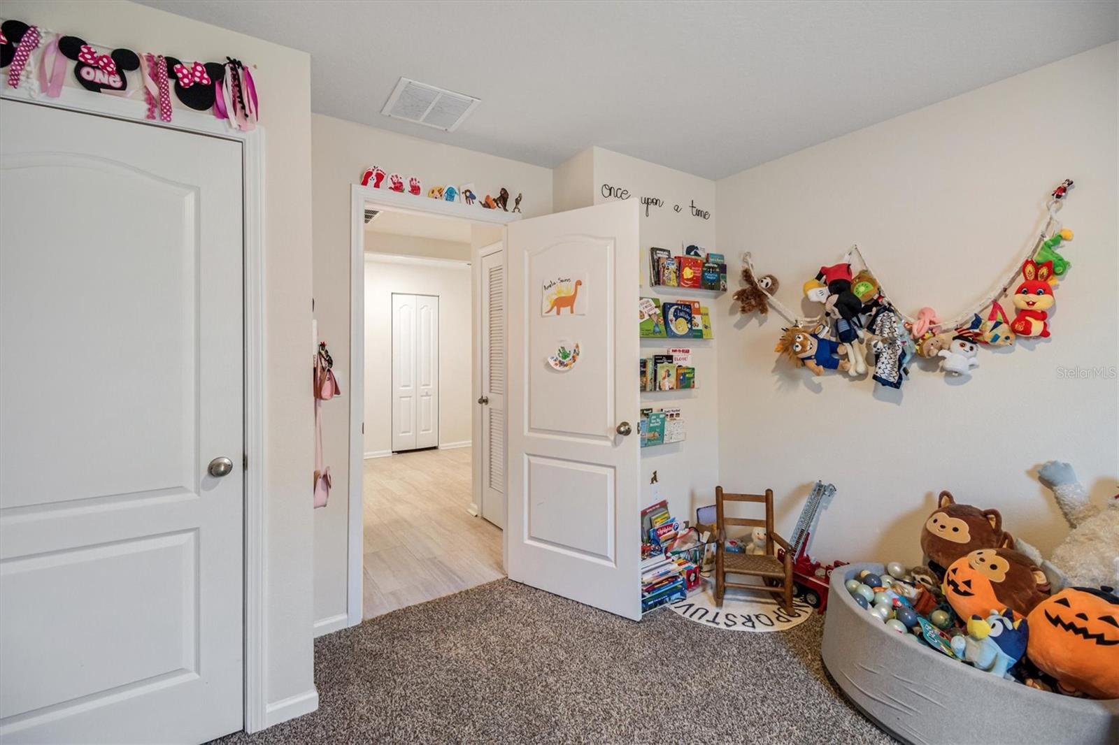 Image 20 of 36 For 176 Falcon Ridge