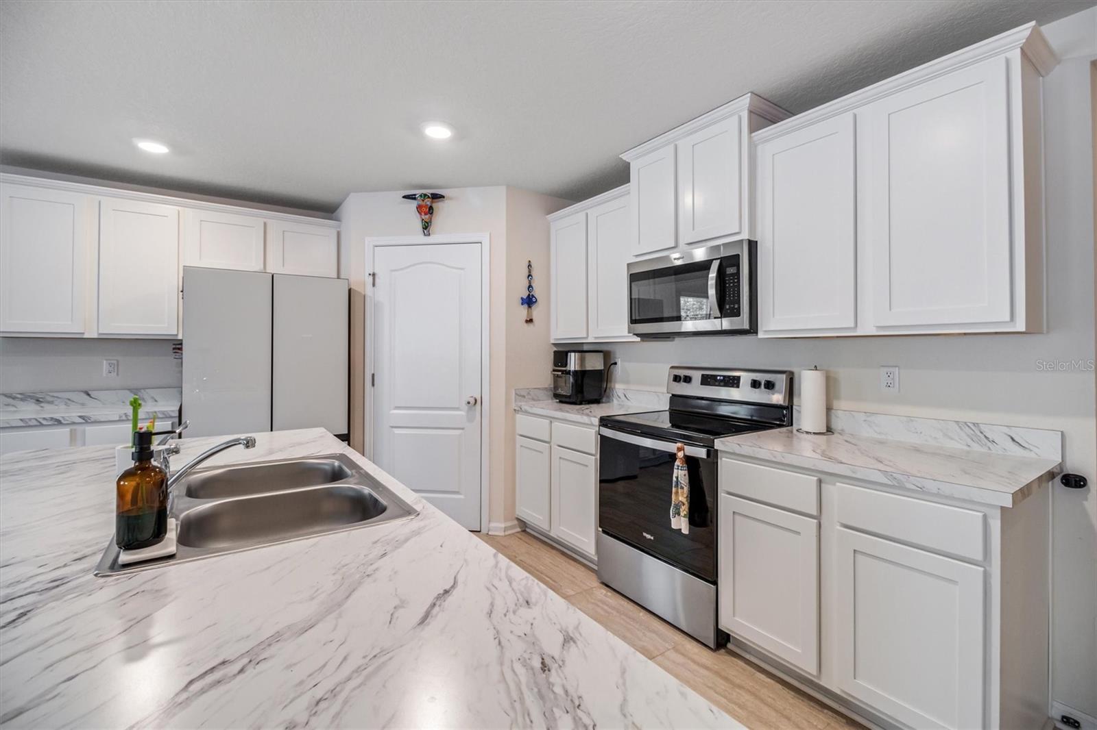 Image 21 of 36 For 176 Falcon Ridge