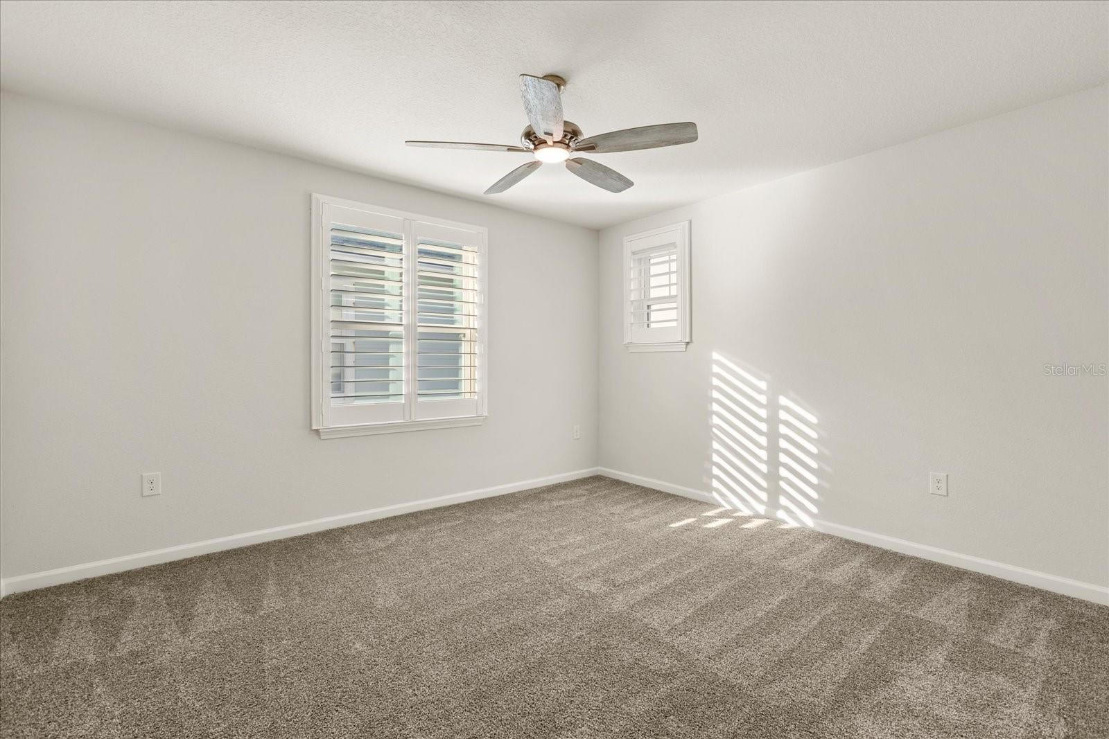 Image 18 of 41 For 22 Los Lagos Boulevard