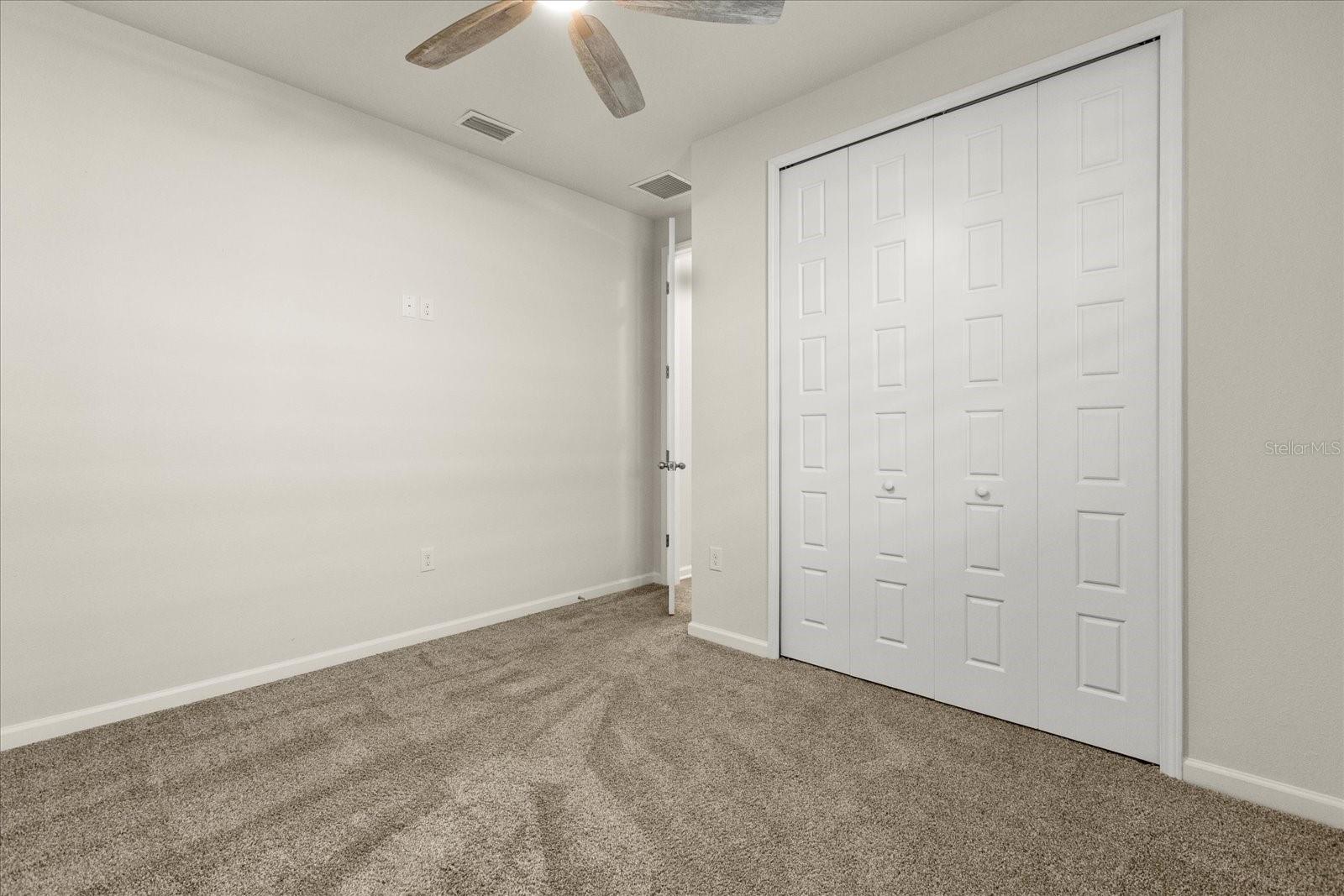 Image 22 of 41 For 22 Los Lagos Boulevard