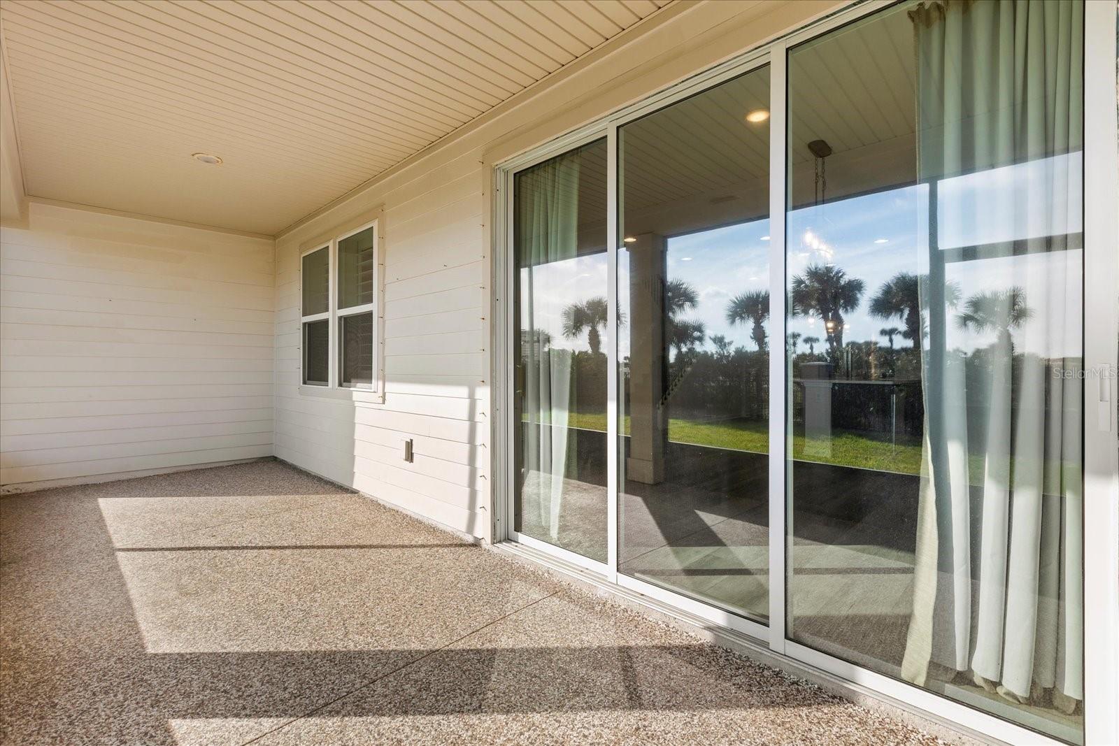 Image 30 of 41 For 22 Los Lagos Boulevard