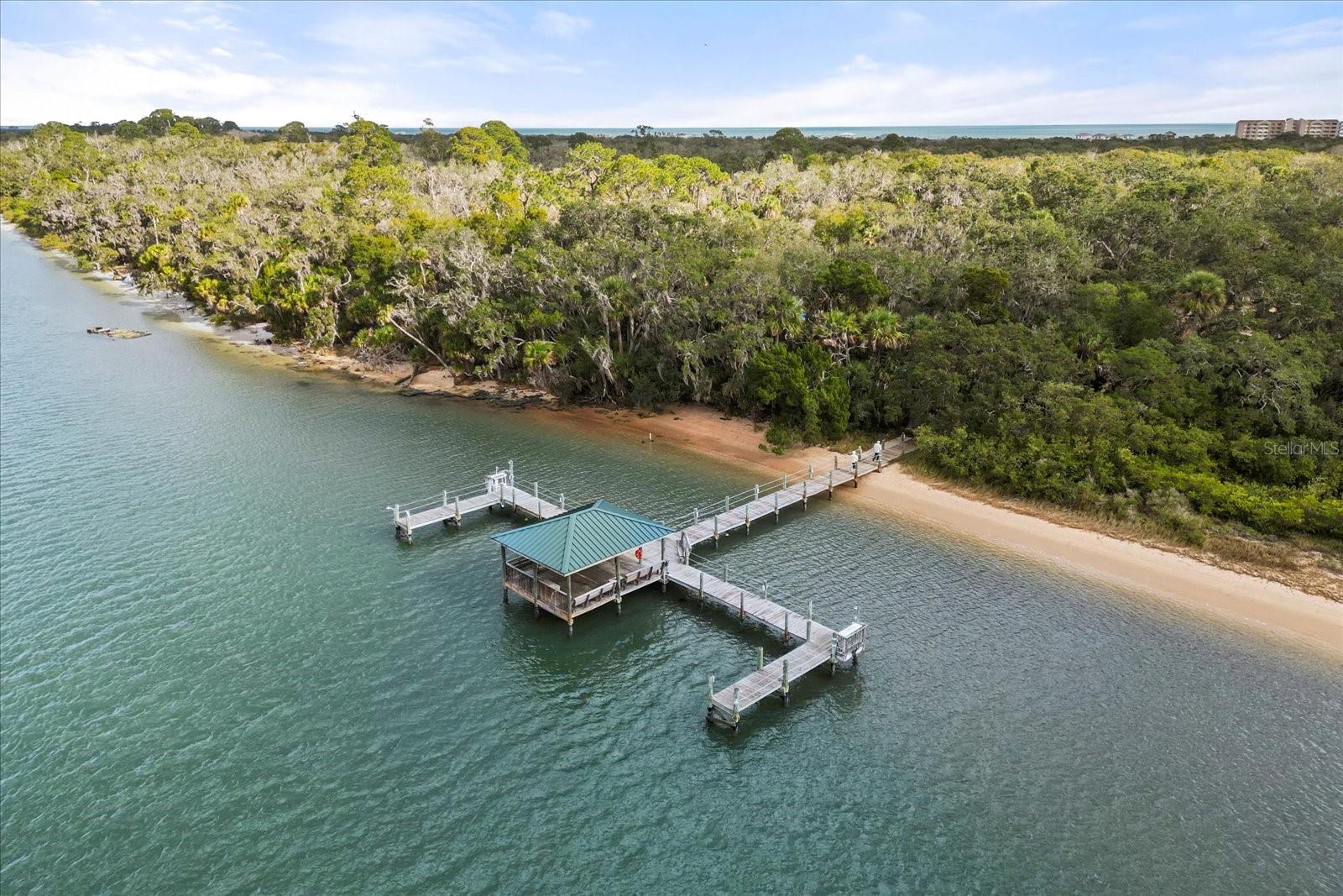 Image 37 of 41 For 22 Los Lagos Boulevard