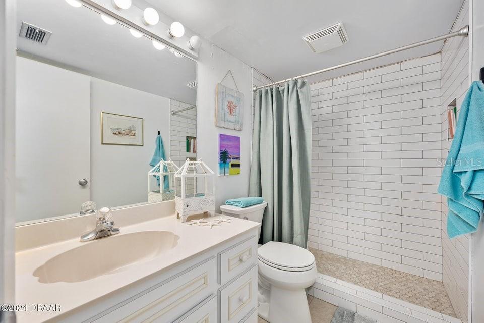 Image 15 of 30 For 1510 Ocean Shore Boulevard 3150