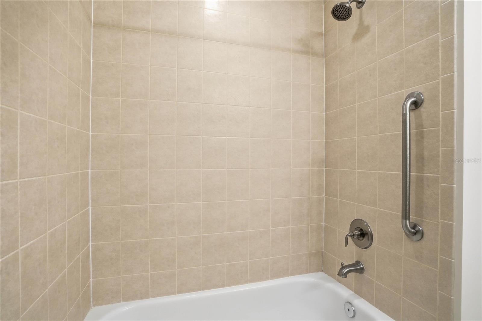 Image 12 of 33 For 96066 Stoney Creek Parkway