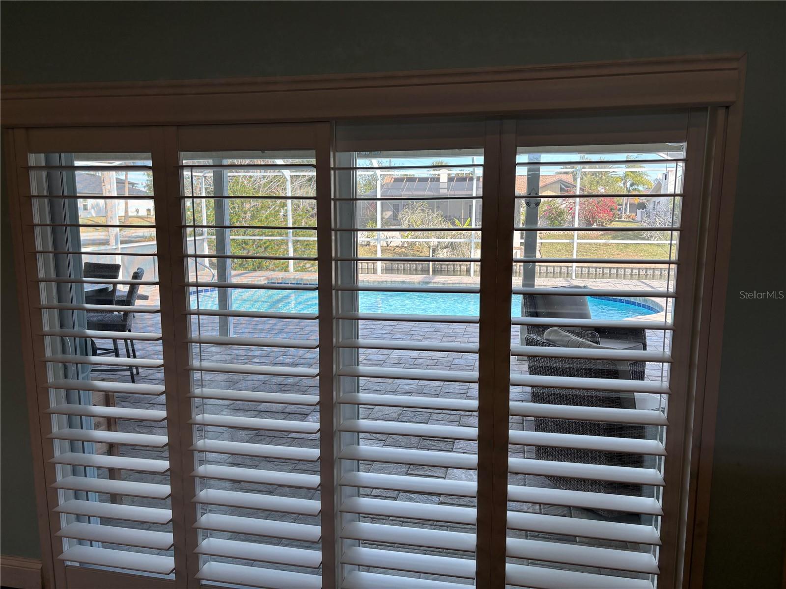 Image 13 of 30 For 1 Cloverdale Court S