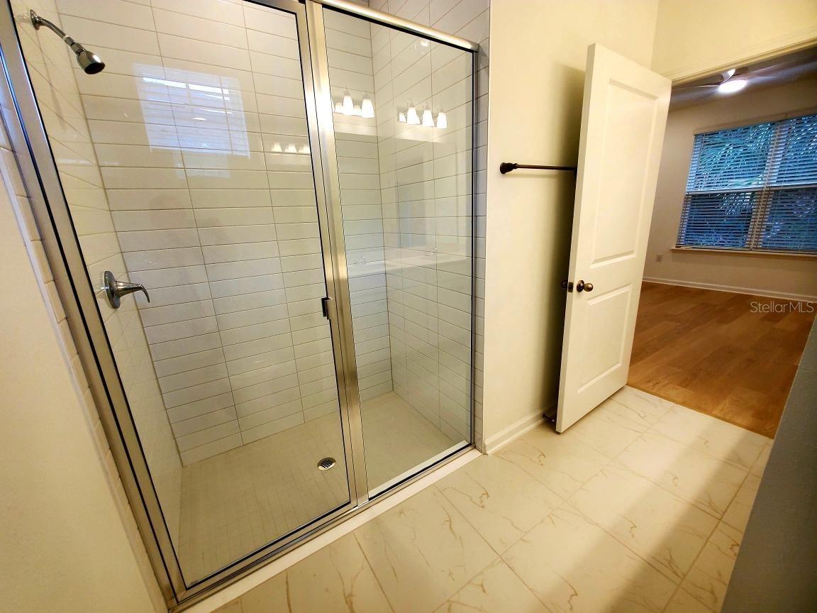 Image 14 of 25 For 231 Misty Harbor Trace