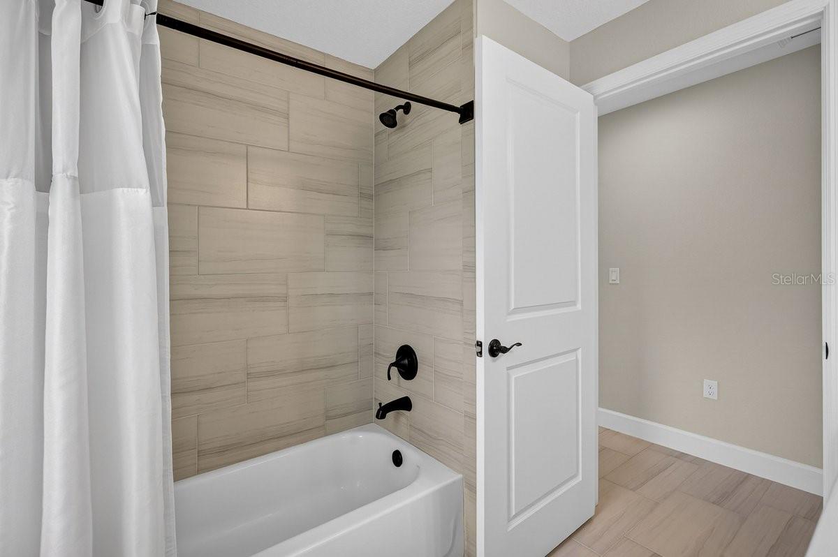 Image 29 of 48 For 5 Westover Lane