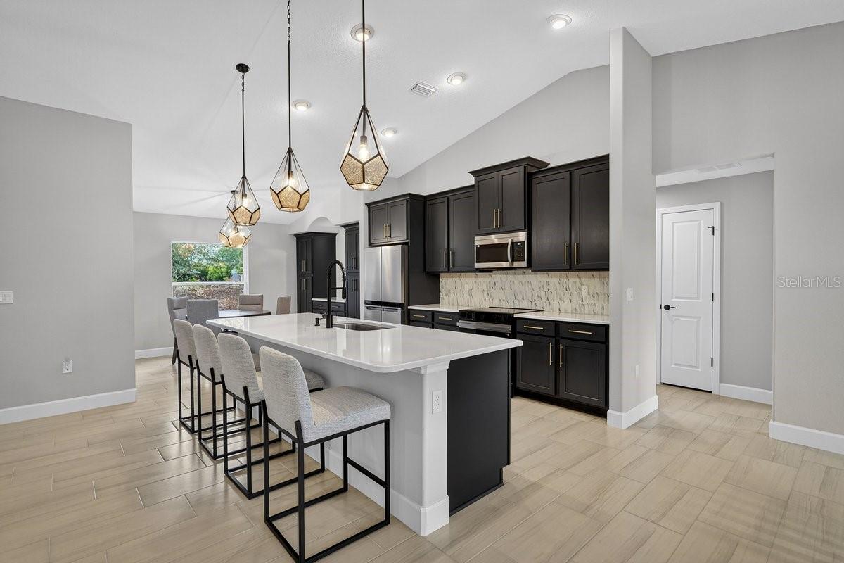 Image 6 of 48 For 5 Westover Lane