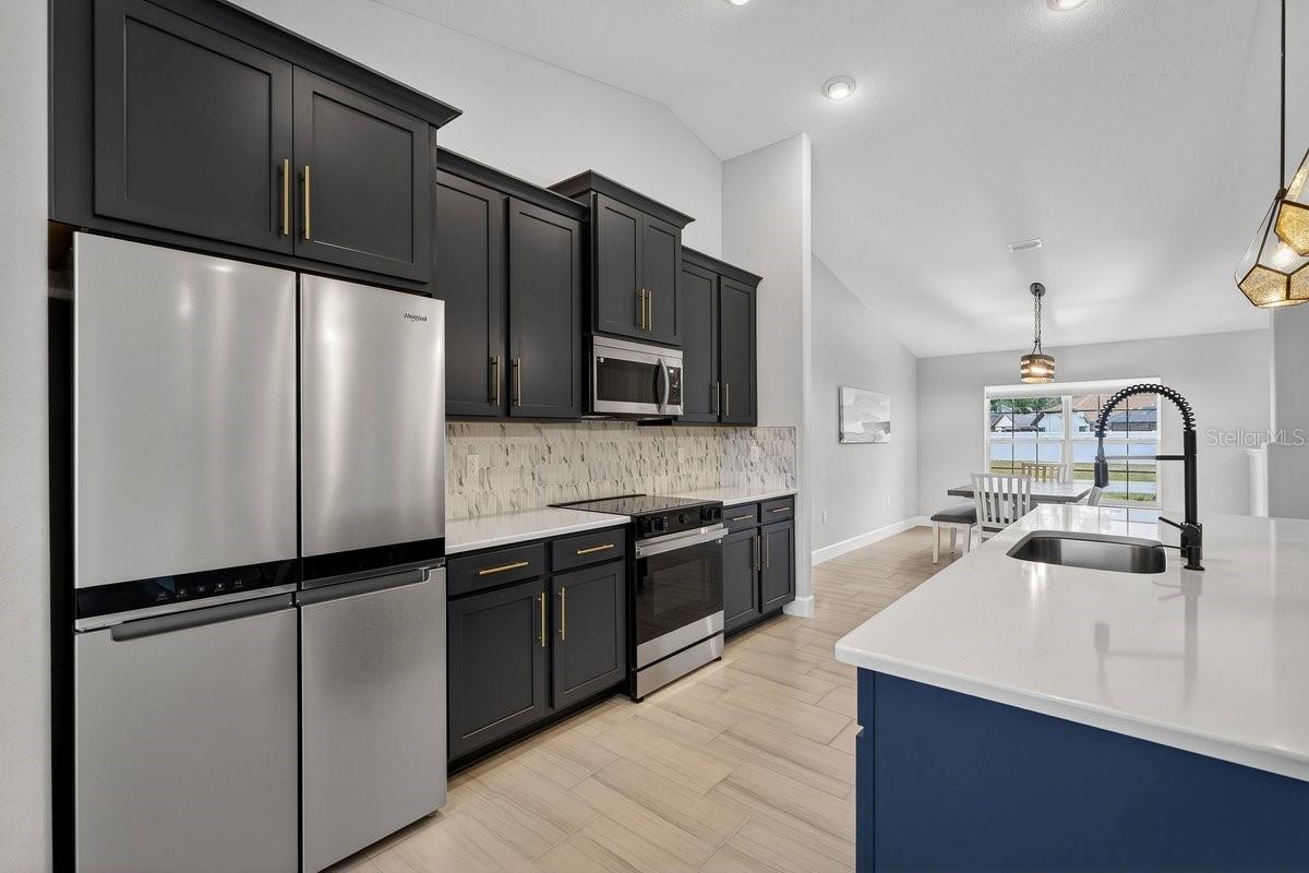 Image 8 of 48 For 5 Westover Lane